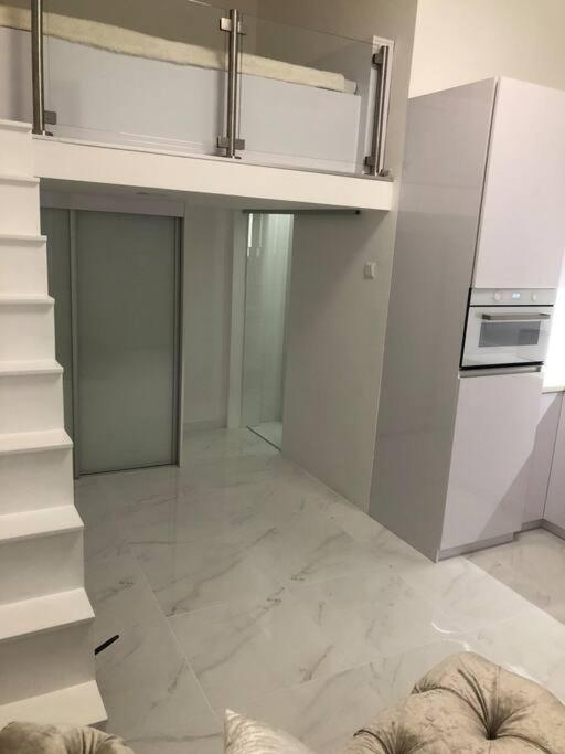 Colton West Deluxe Apartment Budapest Ngoại thất bức ảnh
